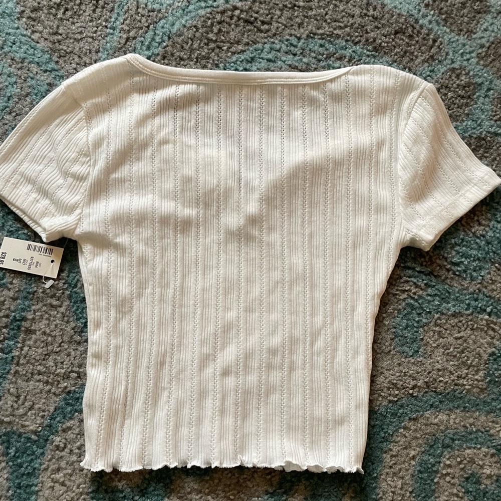 NWT! Ribbed crop top - Picture 6 of 6